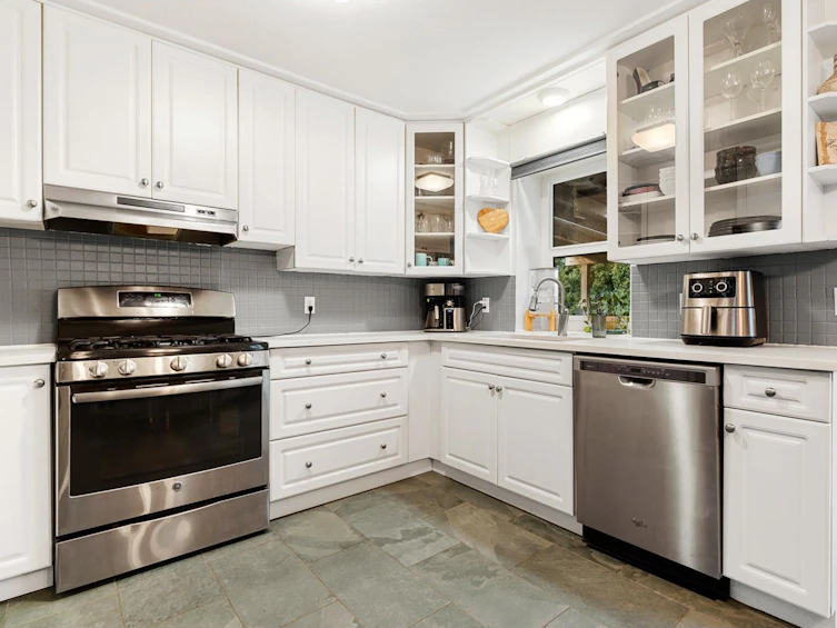 27423 32nd Avenue, Langley, BC, V4W 3J3 - 13
