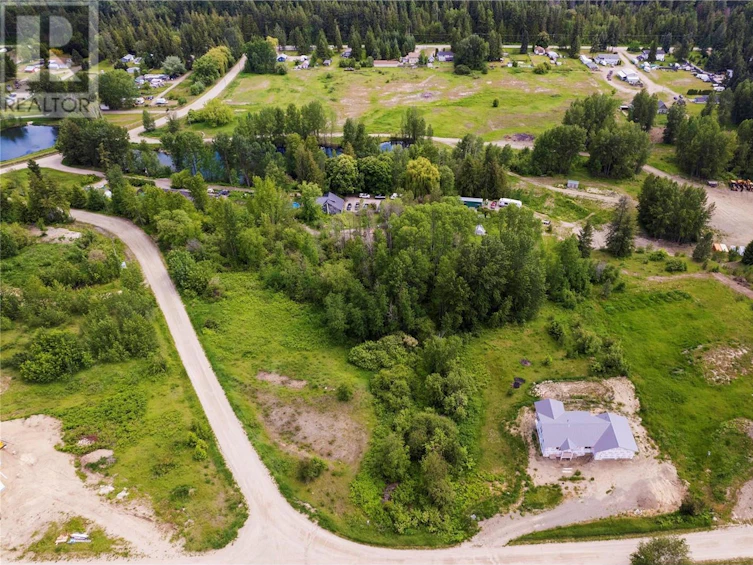 38-2481 Squilax Anglemont Road, Lee Creek, BC, V0E 1M4 - 5