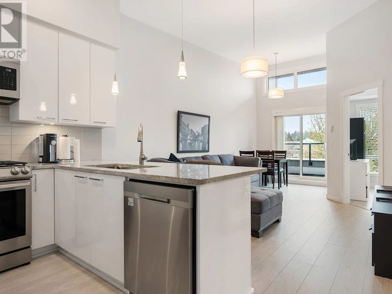 406 - 2356 Welcher Avenue, Port Coquitlam BC