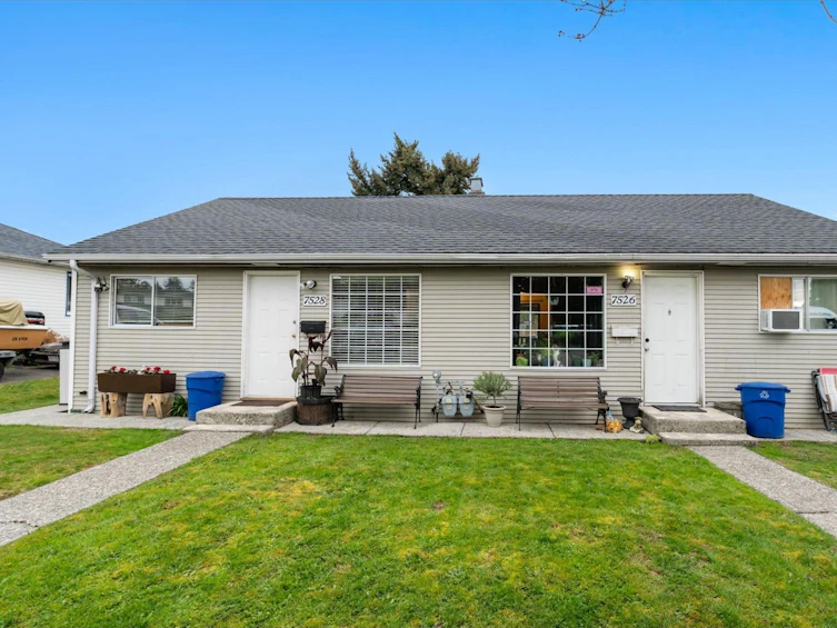7528 Sharpe Street, Mission, BC, V2V 4C8