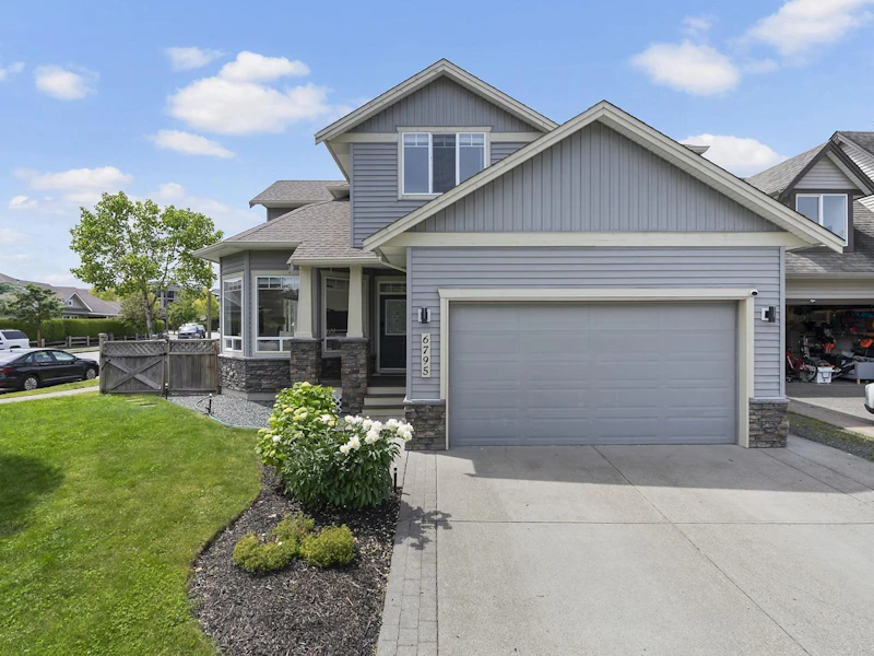 6795 Sheffield Way, Chilliwack BC V2R 5T1