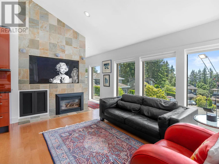 2966 Dresden Way, North Vancouver, BC, V7H 1P6 - 12