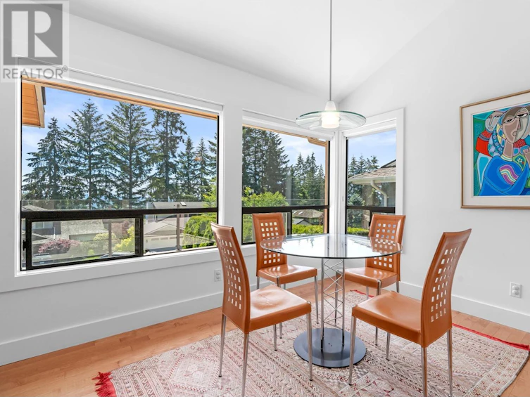 2966 Dresden Way, North Vancouver, BC, V7H 1P6 - 13