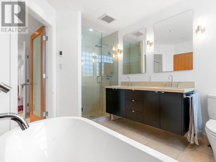 2966 Dresden Way, North Vancouver, BC, V7H 1P6 - 16