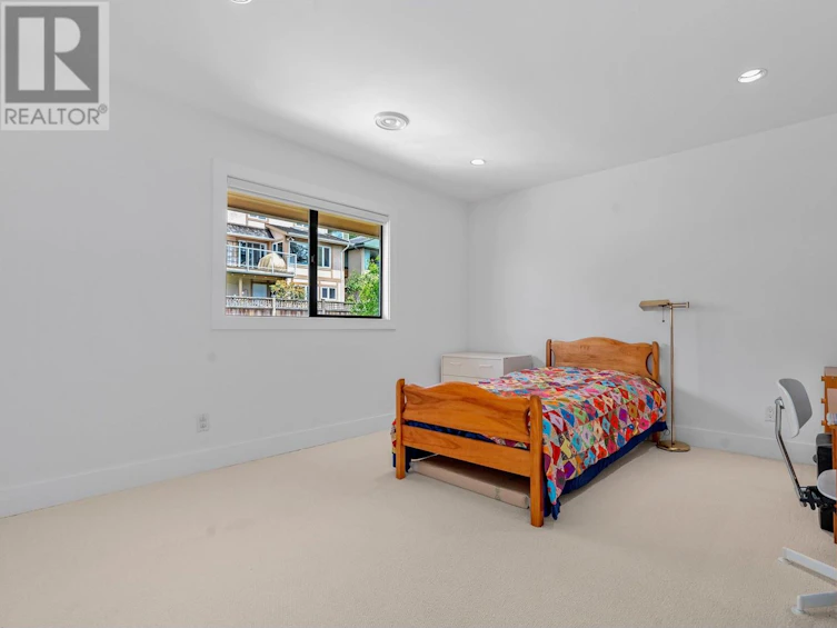 2966 Dresden Way, North Vancouver, BC, V7H 1P6 - 19