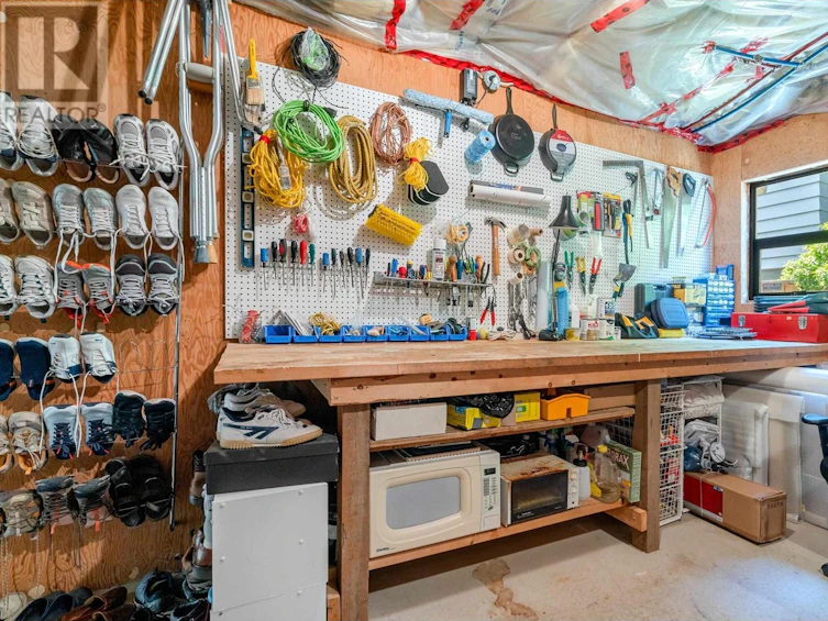 2966 Dresden Way, North Vancouver, BC, V7H 1P6 - 28