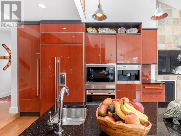 2966 Dresden Way, North Vancouver, BC, V7H 1P6 - 9