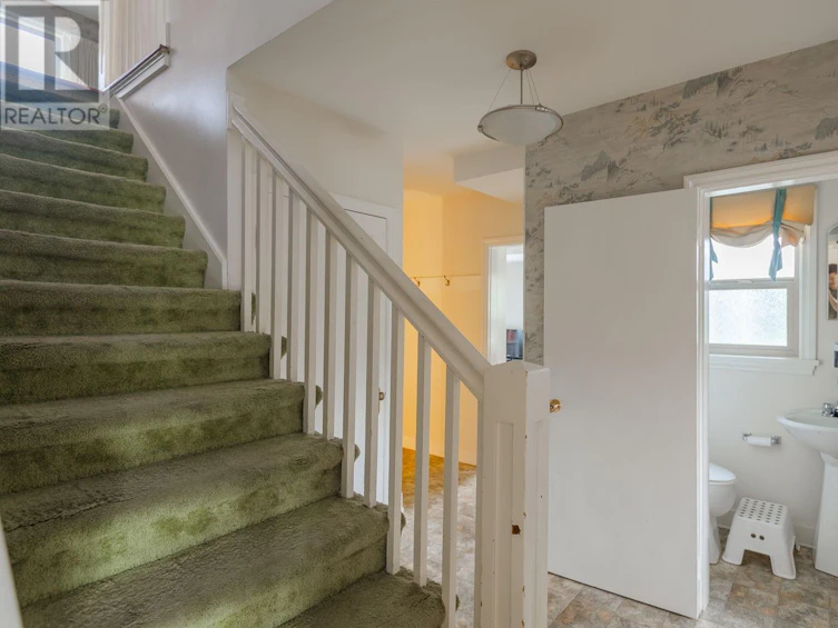4690 Elizabeth Street, Port Alberni, BC, V9Y 6L7 - 45