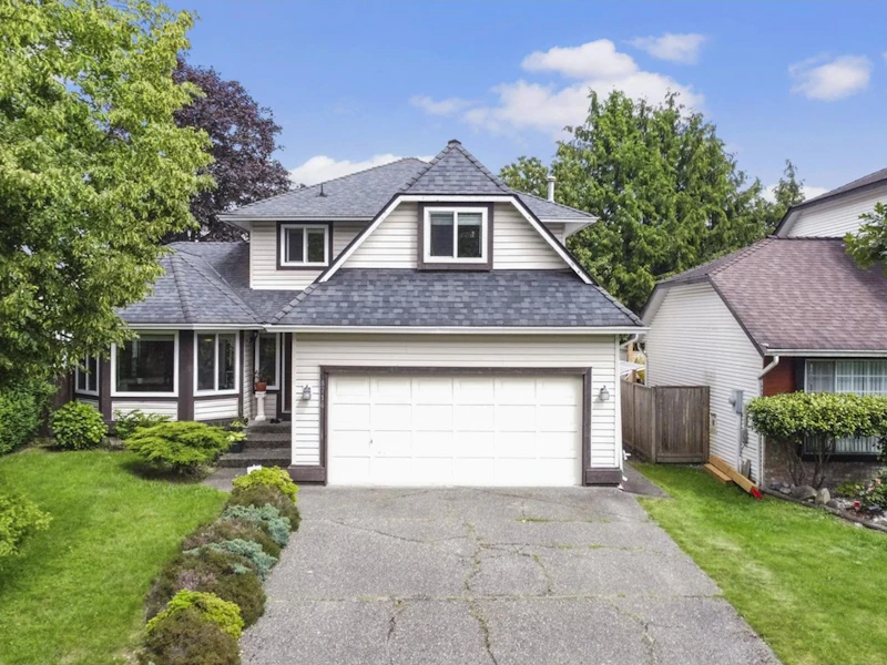 8716 149th Street, Surrey BC V3S 7J4