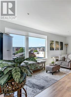 310 2461 Sidney Ave