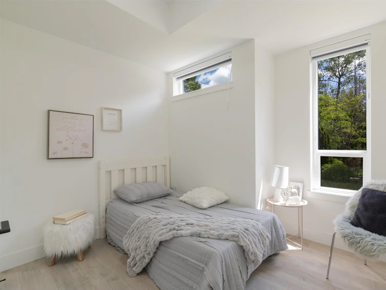 25-13895 64, Surrey, BC, V3W 1Y7 - 10