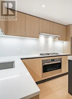 511 2235 E Broadway