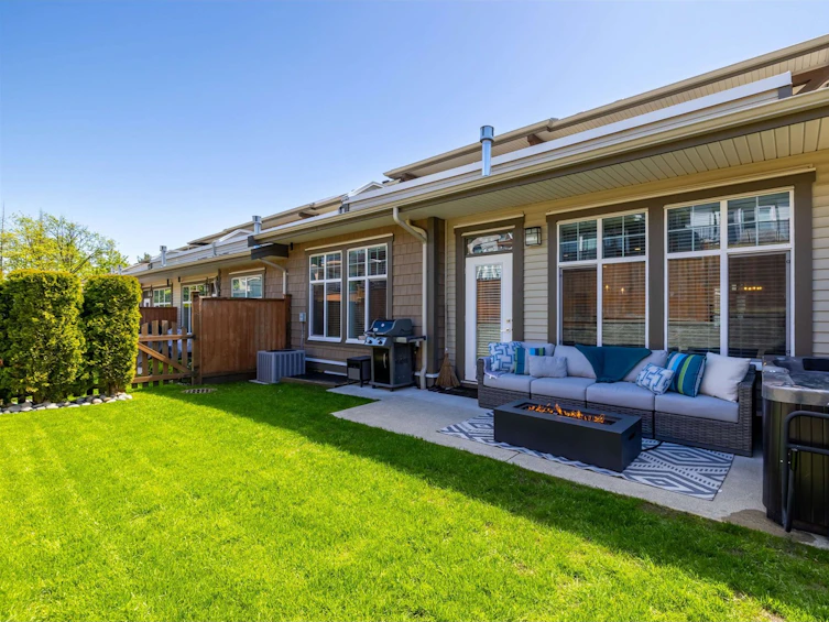 77-7138 210, Langley, BC, V2Y 0V7 - 25