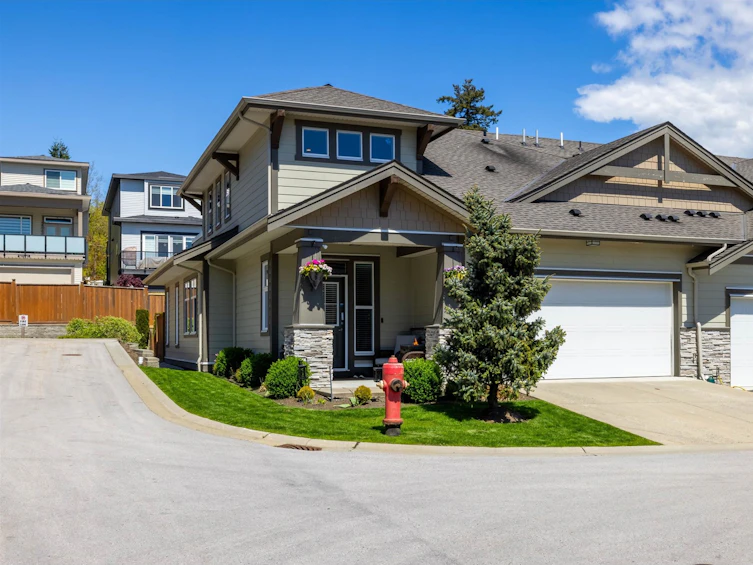 77-7138 210, Langley, BC, V2Y 0V7 - 2