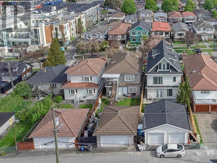 2946 East 3rd Avenue, Vancouver, BC, V5M 1H8 - 29