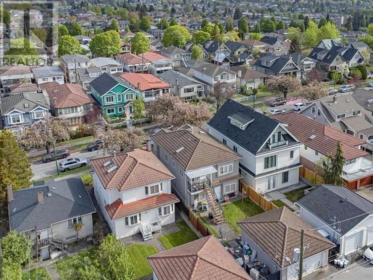 2946 East 3rd Avenue, Vancouver, BC, V5M 1H8 - 34