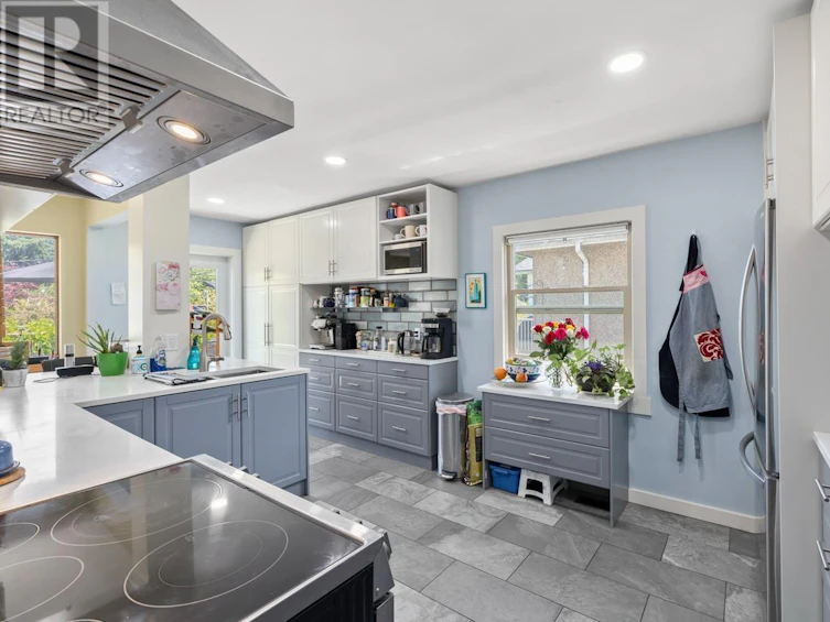 2153 East 20 Avenue, Vancouver, BC, V5N 2L5 - 7