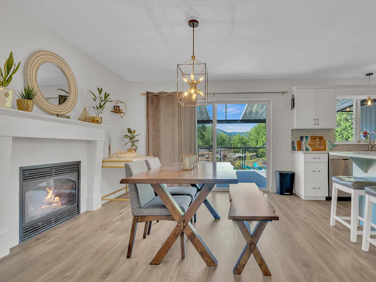 34085 York Avenue, Mission, BC, V2V 6Y5 - 4