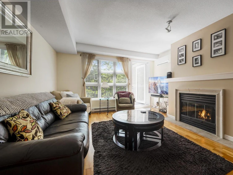308-2161 West 12th Avenue, Vancouver, BC, V6K 4S7