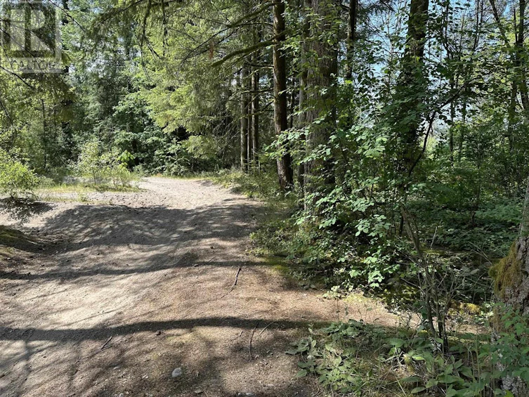LOT-17 Riverside Drive, North Vancouver, BC, V7H 1V5 - 3