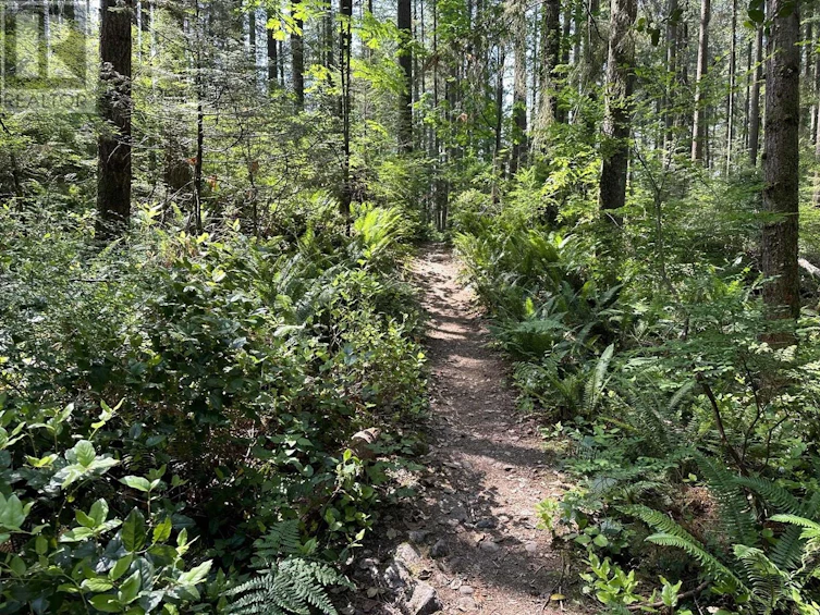 LOT-17 Riverside Drive, North Vancouver, BC, V7H 1V5 - 5