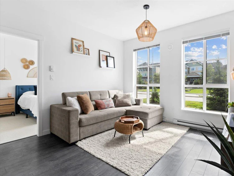 225-15138 34, Surrey, BC, V3Z 0Y5