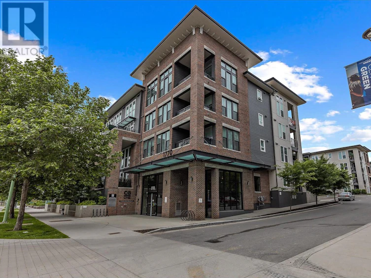 PH10-1770 Richter Street, Kelowna, BC, V1Y 0E6 - 2