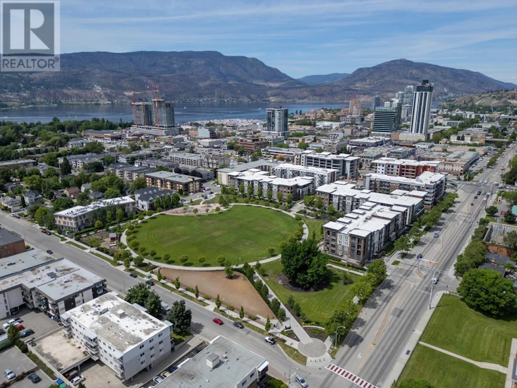 PH10-1770 Richter Street, Kelowna, BC, V1Y 0E6 - 35