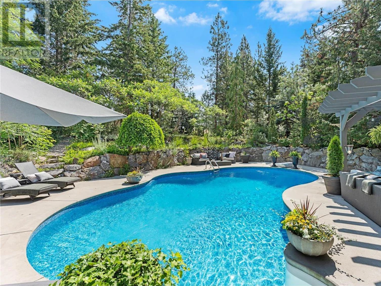 4183 Delphern Court, Kelowna, BC, V1W 4T1 - 11