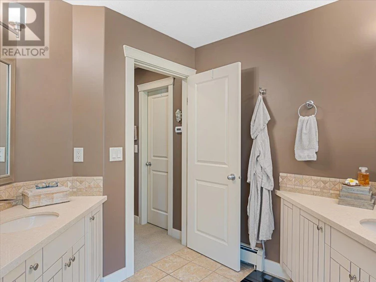 4183 Delphern Court, Kelowna, BC, V1W 4T1 - 40