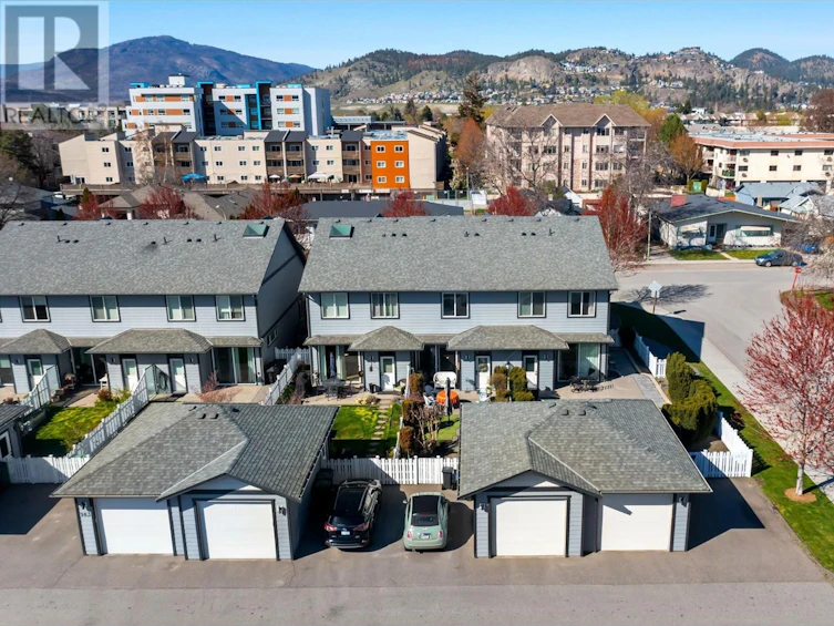 987 Laurier Avenue, Kelowna, BC, V1Y 6A9 - 54
