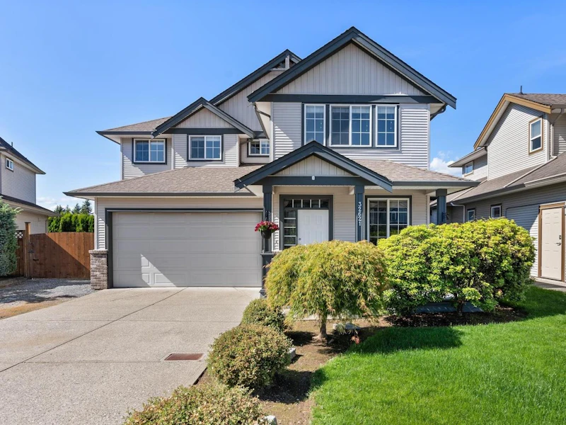 32621 Hood Avenue, Mission BC V2V 7P5