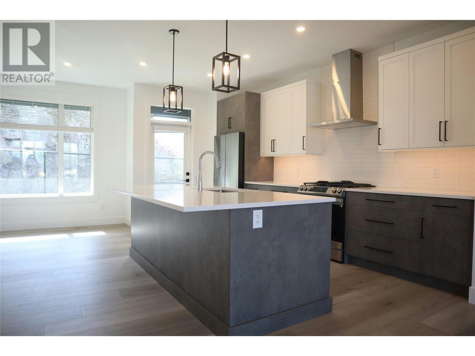 26-2835 Canyon Crest Drive, West Kelowna, BC, V4T 0E3 - 26