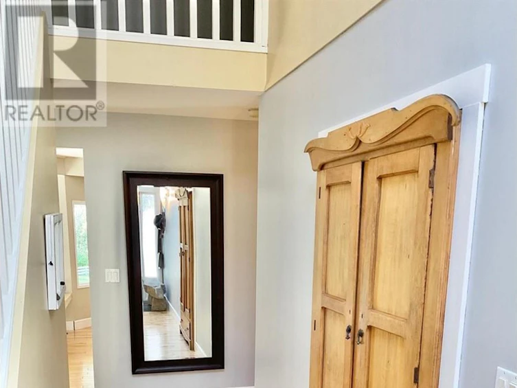 1920 3 Highway, Midway, BC, V0H 1M0 - 25
