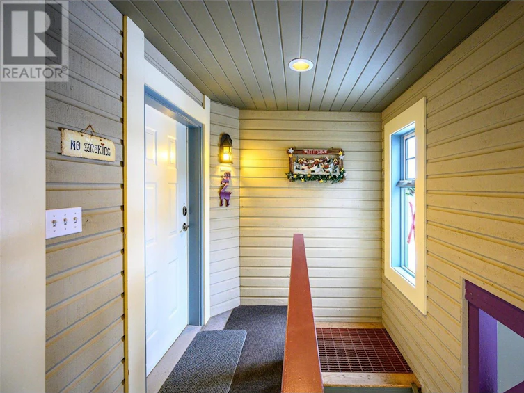 205 Monashee Road, Silver Star, BC, V1B 3M1 - 4