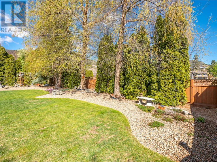 2000 Sandpiper Lane, Penticton, BC, V2A 8Y7 - 33