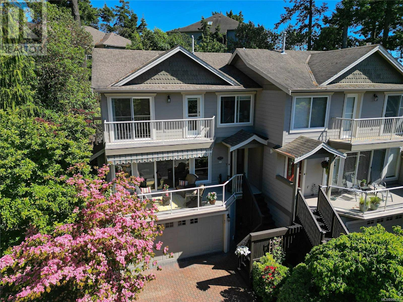 37 - 118 Aldersmith Place, View Royal BC V9A 7M9