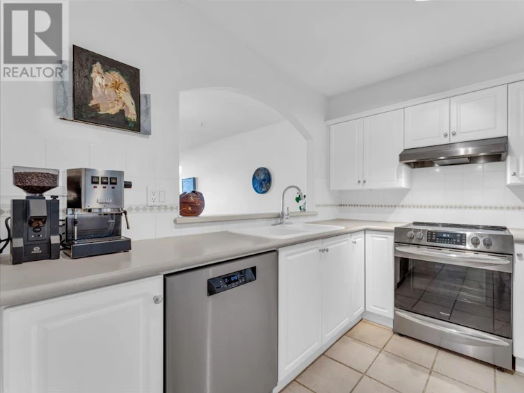 101-5500 Lynas Lane, Richmond, BC, V7C 5R5 - 12