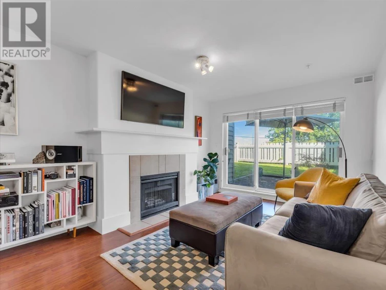 101-5500 Lynas Lane, Richmond, BC, V7C 5R5 - 2