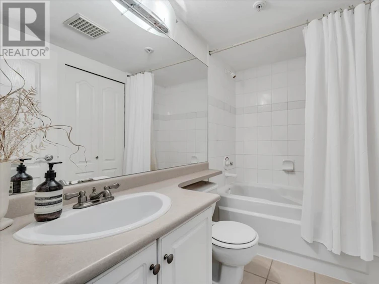 101-5500 Lynas Lane, Richmond, BC, V7C 5R5 - 19