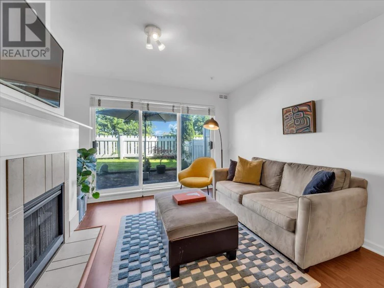 101-5500 Lynas Lane, Richmond, BC, V7C 5R5 - 4