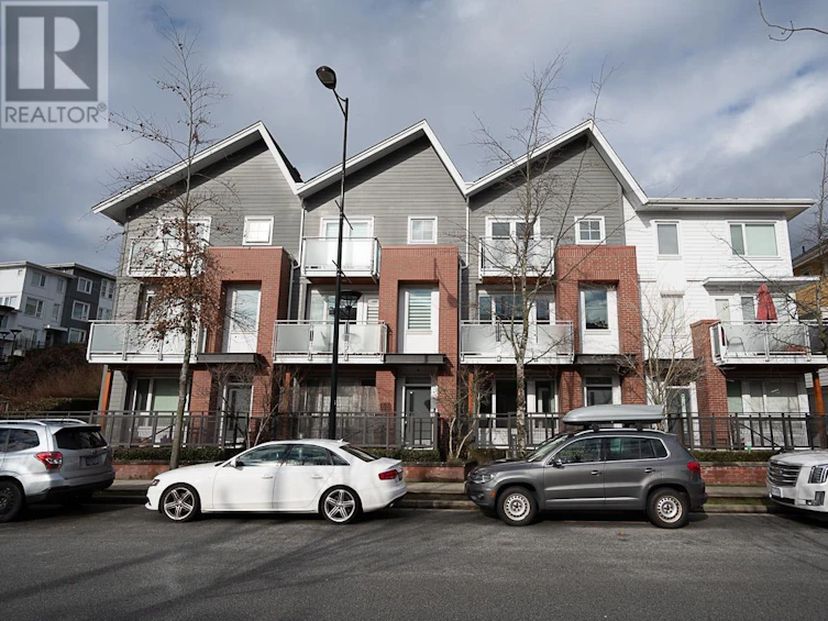 3183 East Kent Avenue North Avenue, Vancouver, BC, V5S 4Y1 - 2