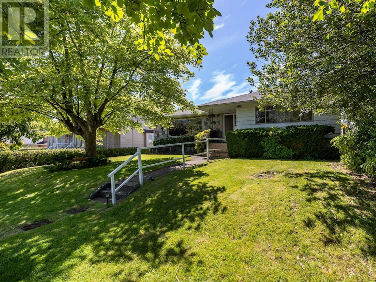 6749 Tisdall Street, Vancouver, BC, V6P 3M5 - 2