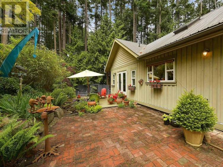 565 Lapin Road, Mayne Island, BC, V0N 2J1 - 31