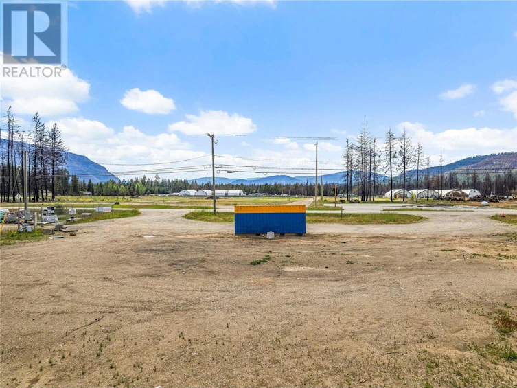 3853 Squilax Anglemont Road, Scotch Creek, BC, V0E 1M5 - 11