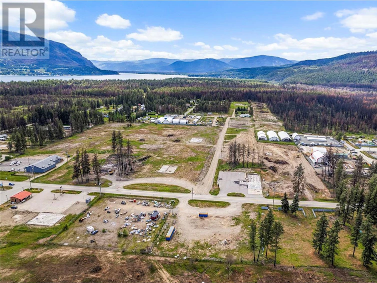 3853 Squilax Anglemont Road, Scotch Creek, BC, V0E 1M5 - 6
