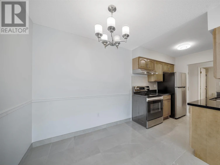 308-9857 Manchester Drive, Burnaby, BC, V3N 4P5 - 10