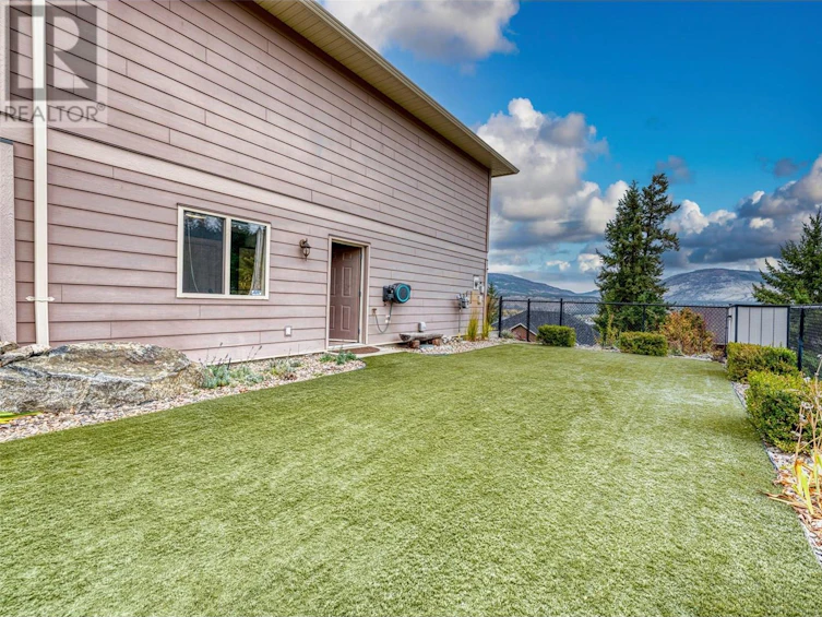 26-40 Kestrel Place, Vernon, BC, V1T 1S6 - 13