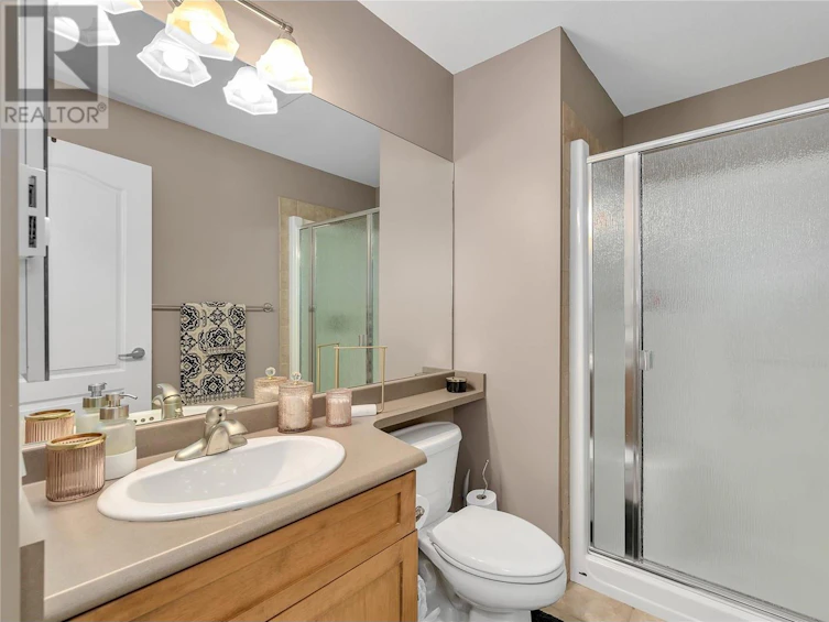 105-688 Lequime Road, Kelowna, BC, V1W 1A4 - 32