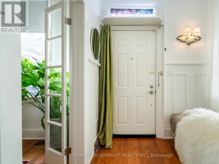 15 Liberty Street, Hamilton, ON, L8N 2N5 - 4